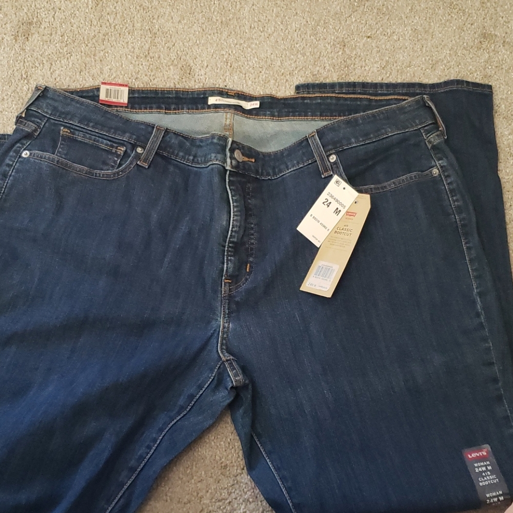NWT Levis 24W 415 Classic Bootcut Jeans